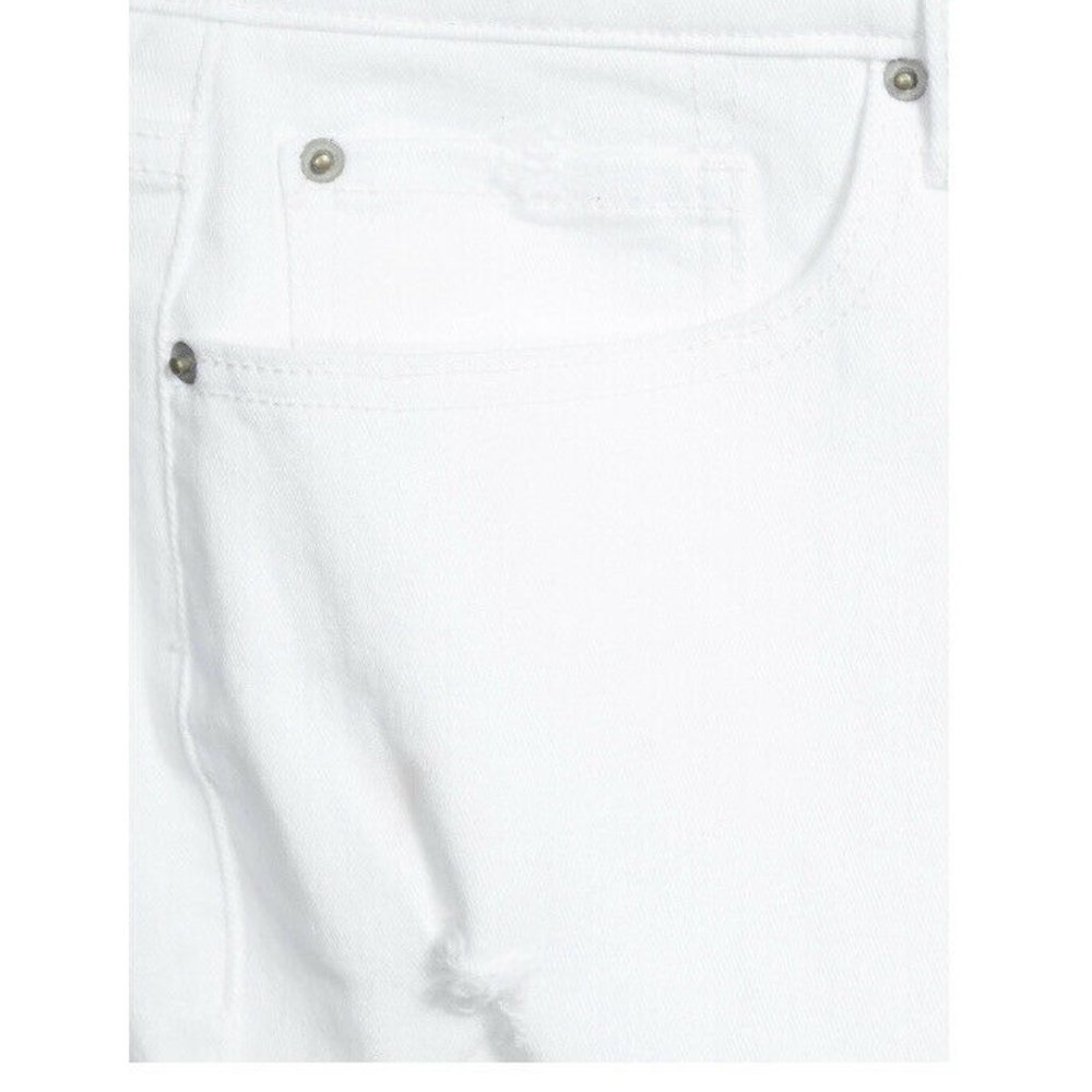 Terra & Sky Women's Plus Size Skinny Denim Capri - Picture 5 of 7